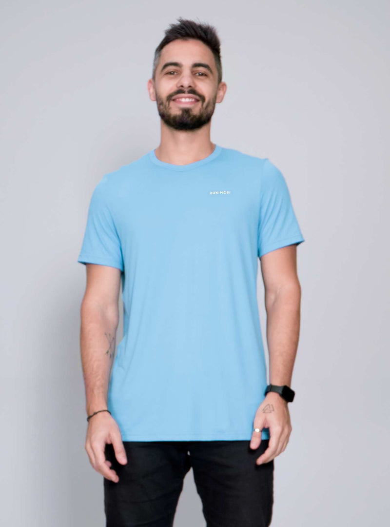 CAMISETA MASCULINA ULTRACOOL FIT AZUL CLARO P