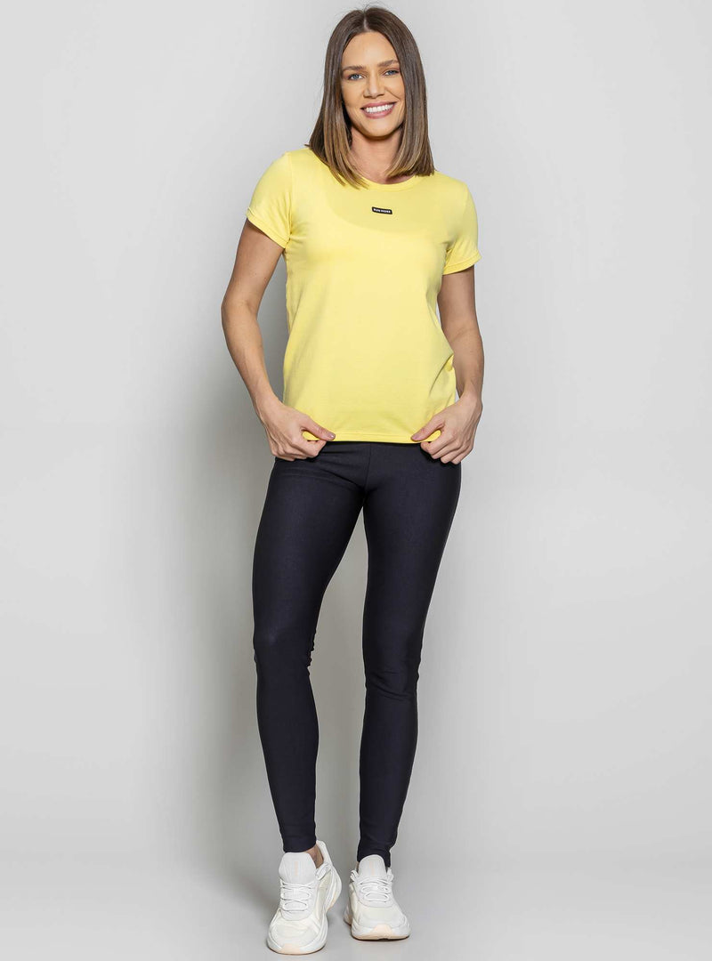 T-SHIRT DECOTE REDONDO CONFORT AMARELO M