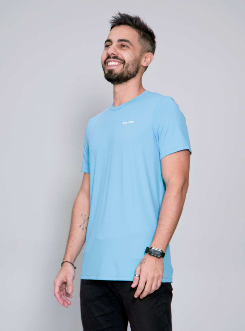 CAMISETA MASCULINA ULTRACOOL FIT AZUL CLARO P