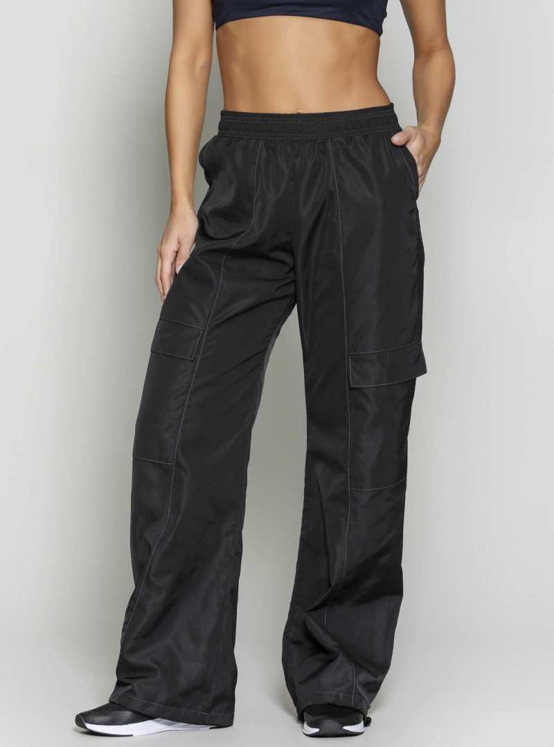 CALÇA WIDE LEG TWILL PRETO P