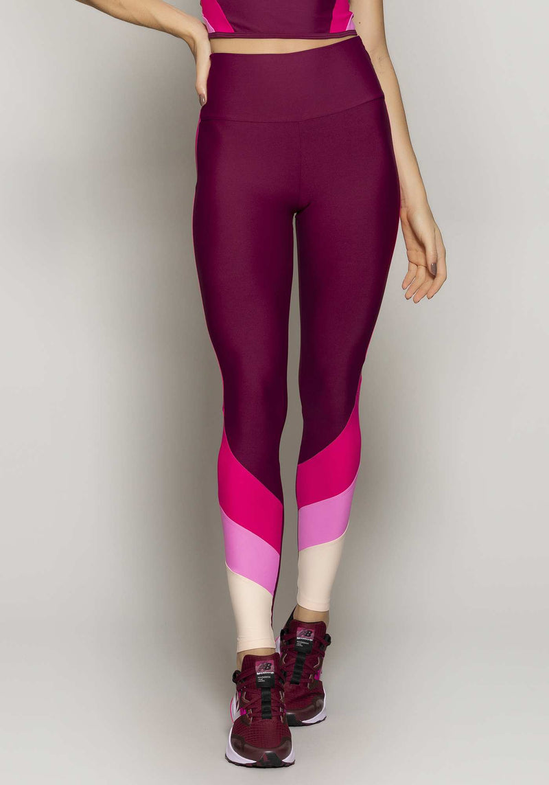 LEGGING COM BOLSO MARÇALA COM ROSA P